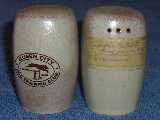 Short Plainsman shakers glazed desert gold