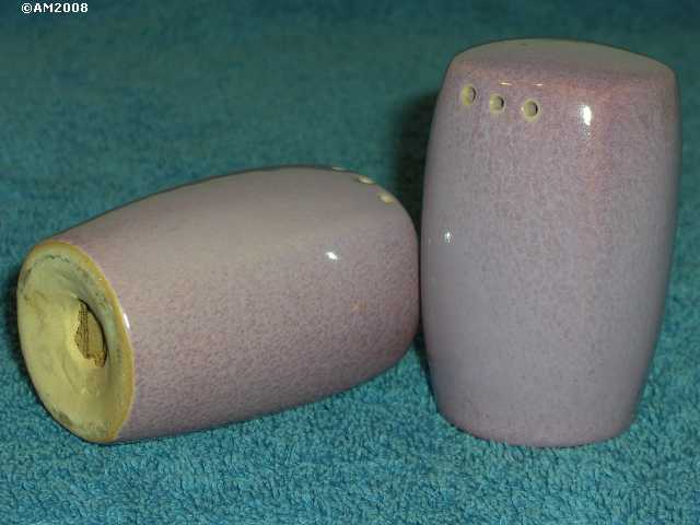 Short Plainsman shakers glazed redbud